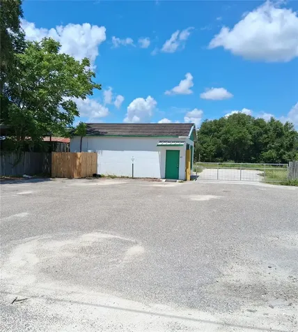 11470 Cr 727 Webster FL 33597
