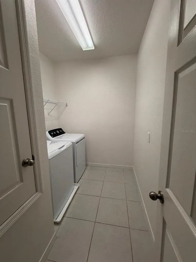 2367 Sedge Grass Way Orlando FL 32824