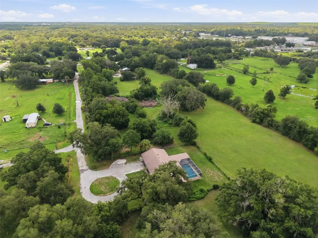 4475 Cypress Country Lane Lakeland FL 33801