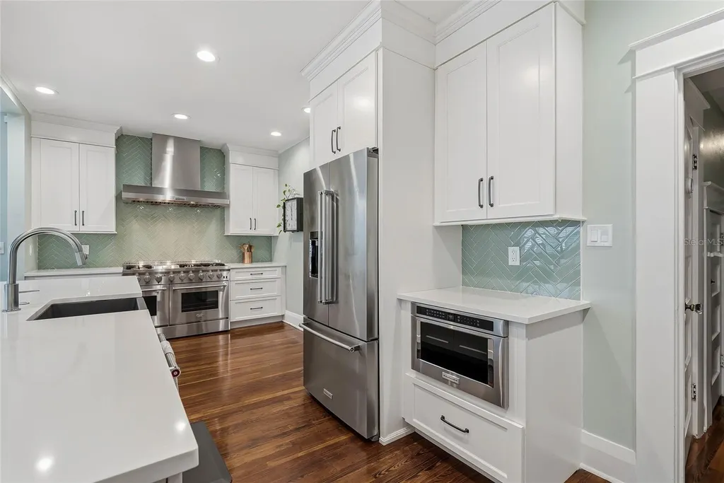 1706 W Jetton Avenue Tampa FL 33606