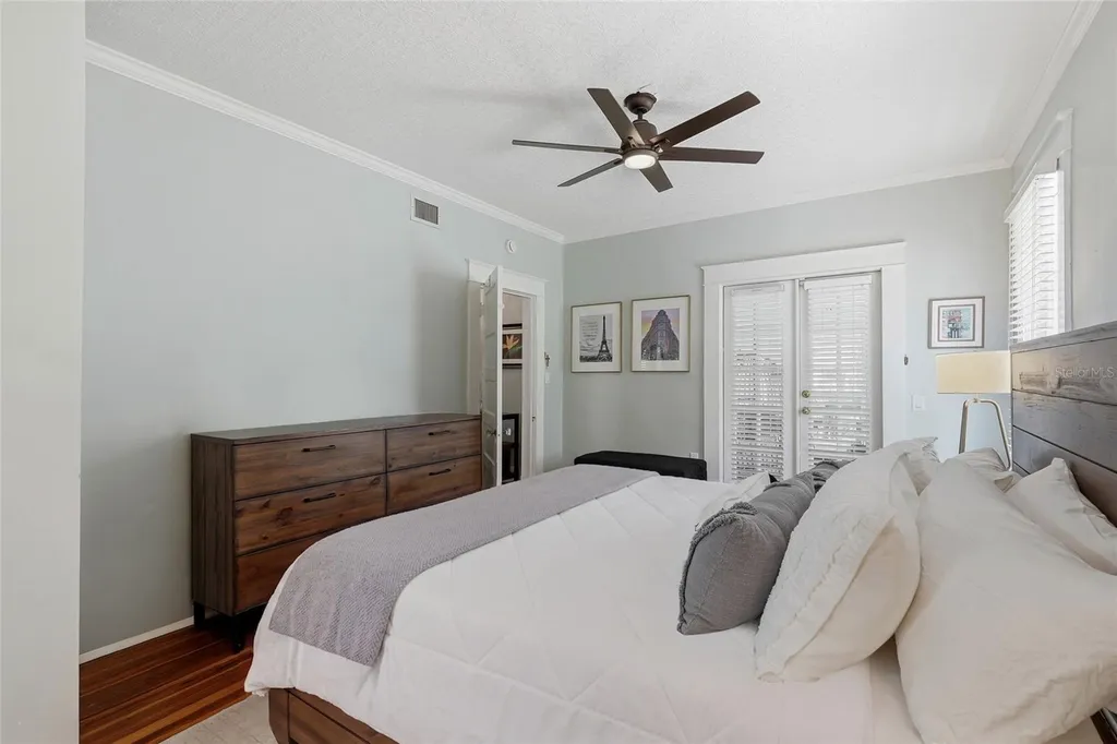 1706 W Jetton Avenue Tampa FL 33606