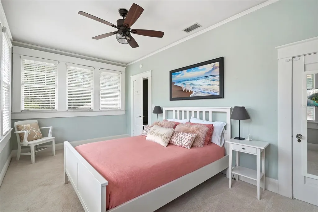 1706 W Jetton Avenue Tampa FL 33606