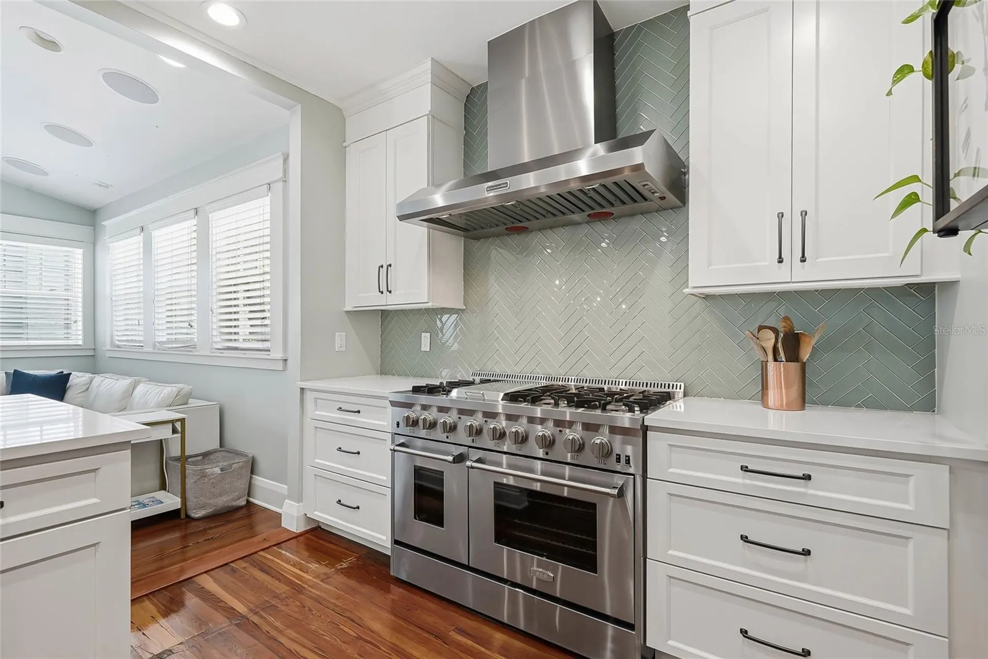 1706 W Jetton Avenue Tampa FL 33606