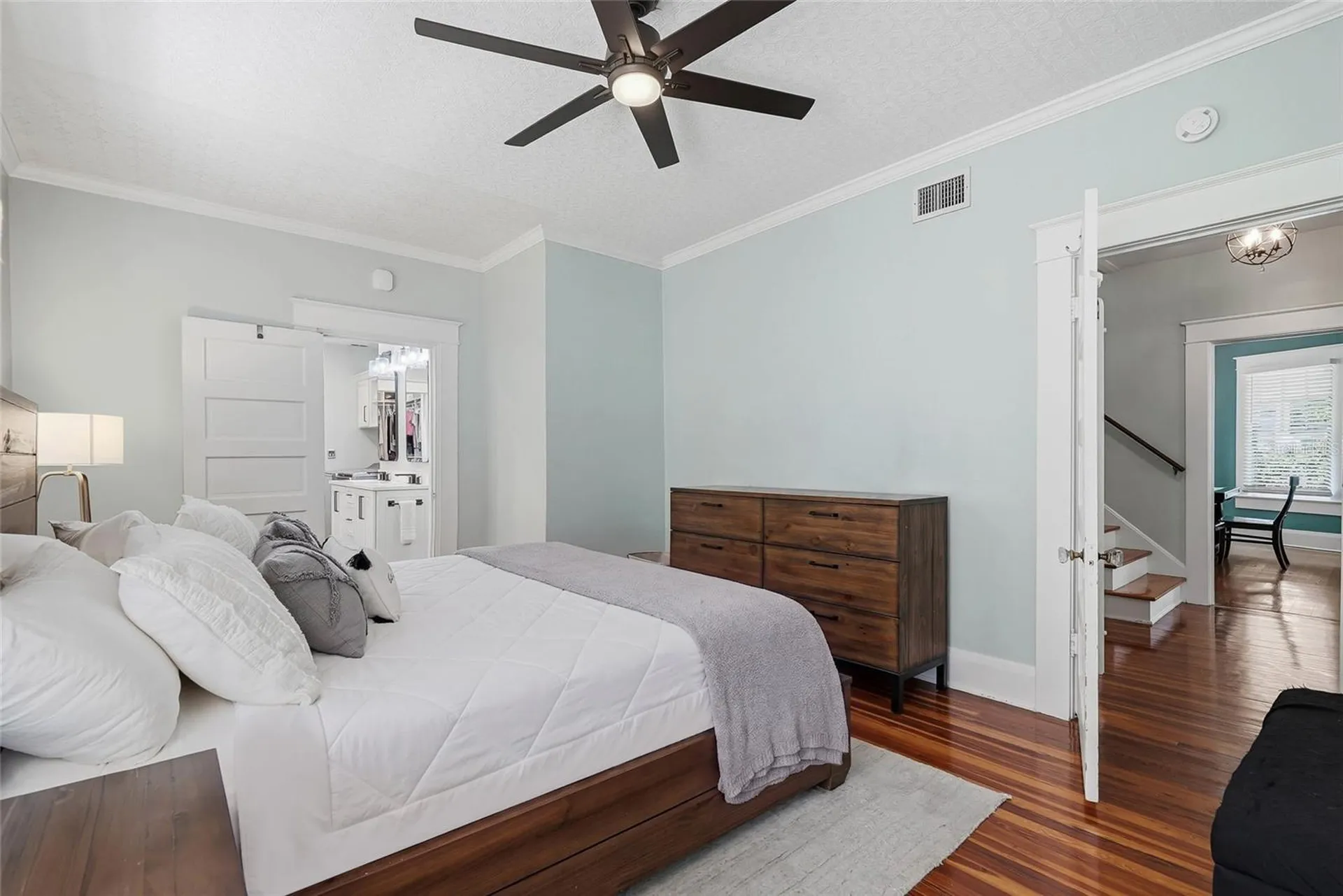 1706 W Jetton Avenue Tampa FL 33606