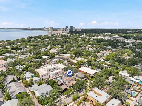 1706 W Jetton Avenue Tampa FL 33606