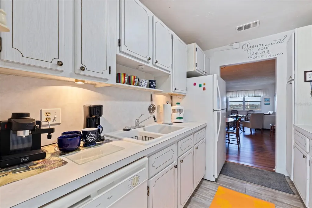 2960 59th Street S St Petersburg FL 33707