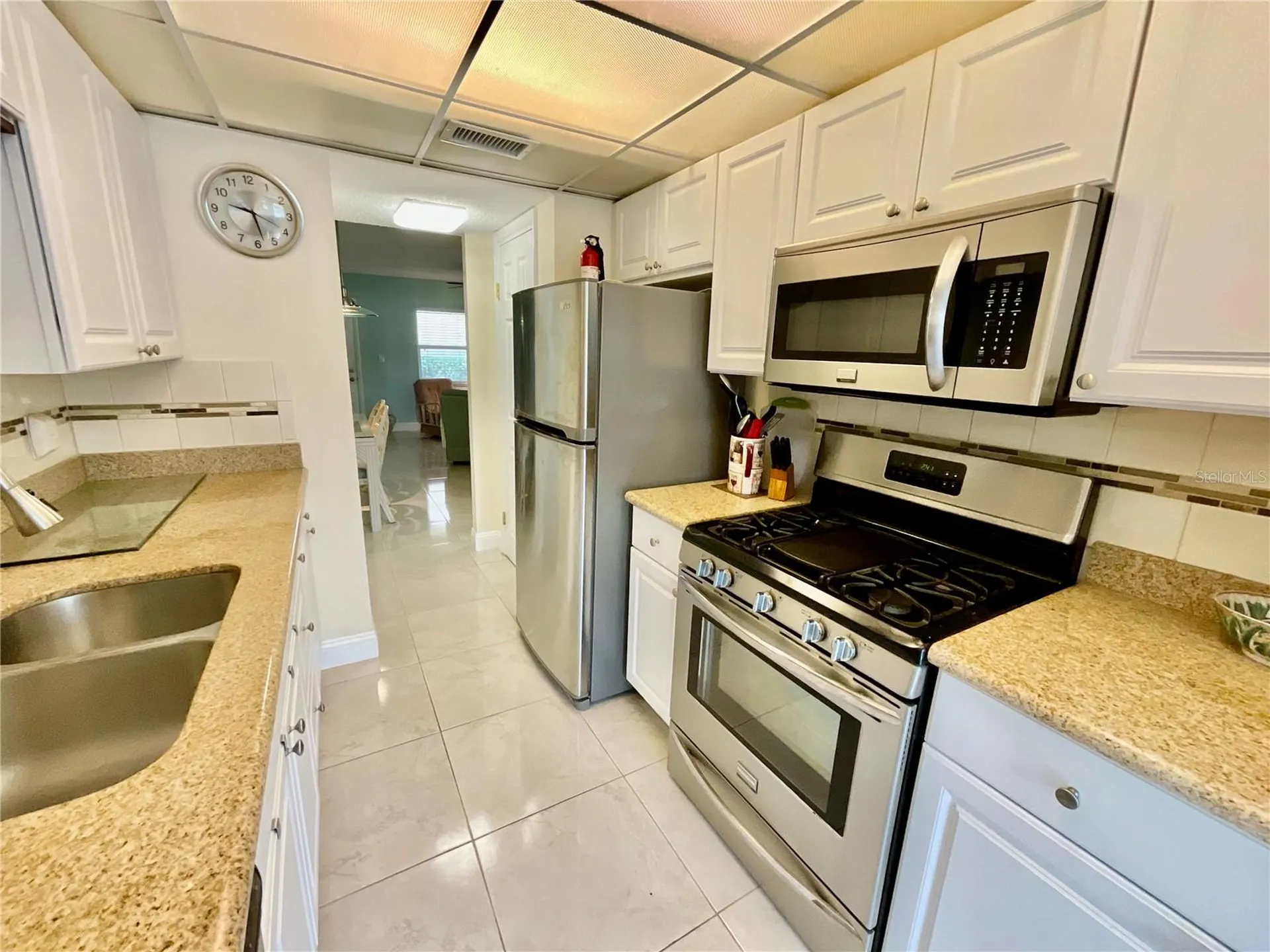 10034 64th Avenue N St Petersburg FL 33708