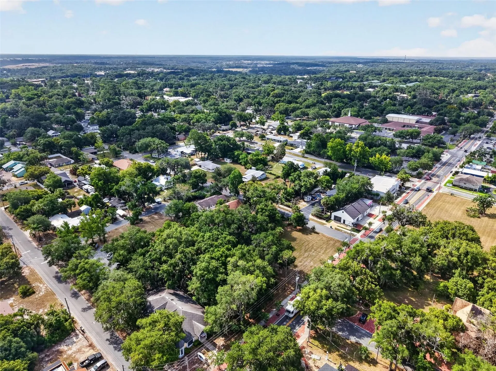 316 N Highland Street Mount Dora FL 32757