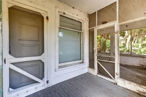 316 N Highland Street Mount Dora FL 32757