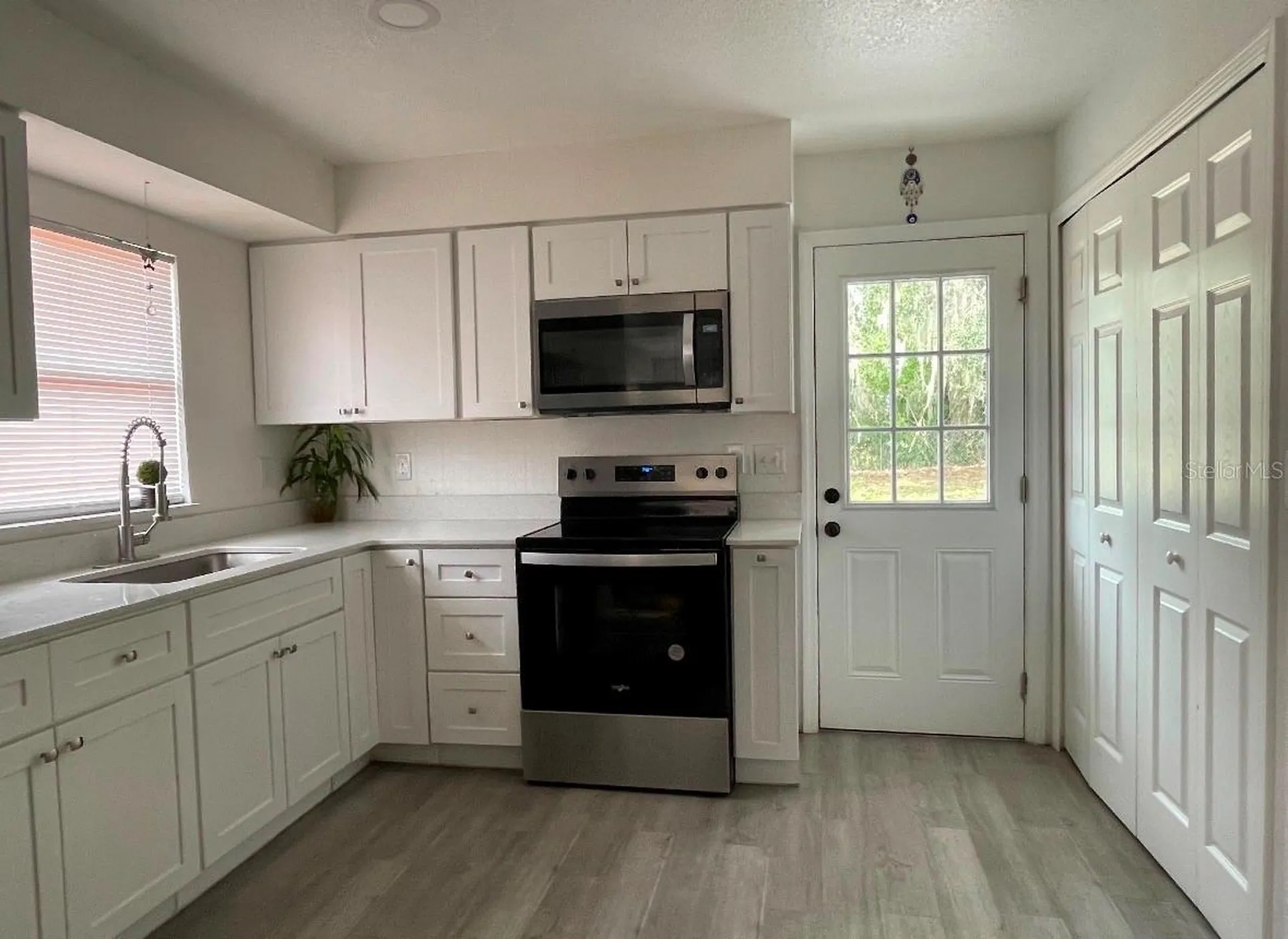 120 B Street Lake Wales FL 33853