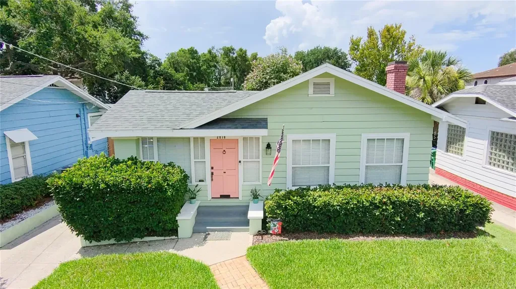 2810 W Angeles Street Tampa FL 33629