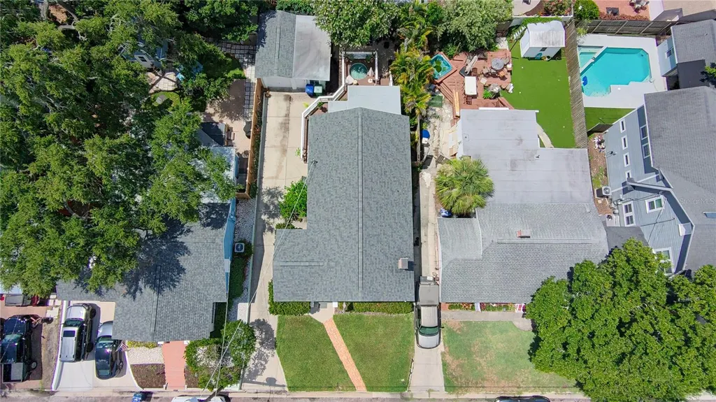 2810 W Angeles Street Tampa FL 33629