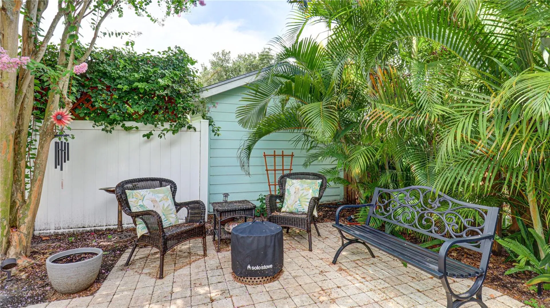 2810 W Angeles Street Tampa FL 33629