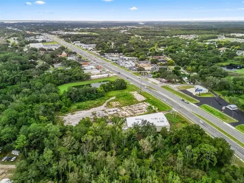 3155 Us Highway 441/27 Fruitland Park FL 34731
