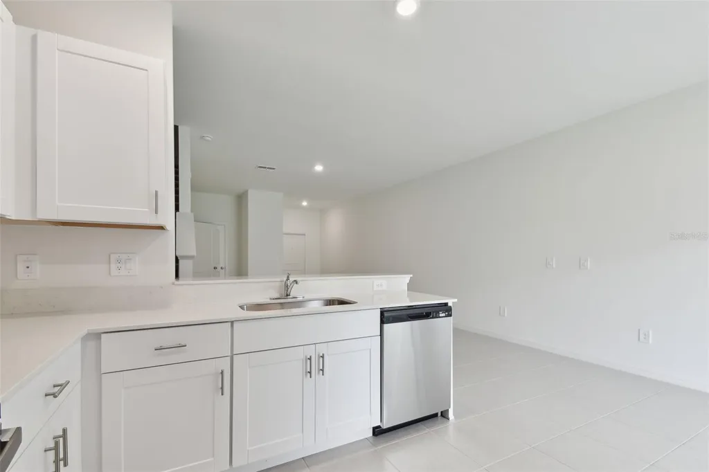 2665 Buttercup Lucine Lane Ruskin FL 33570