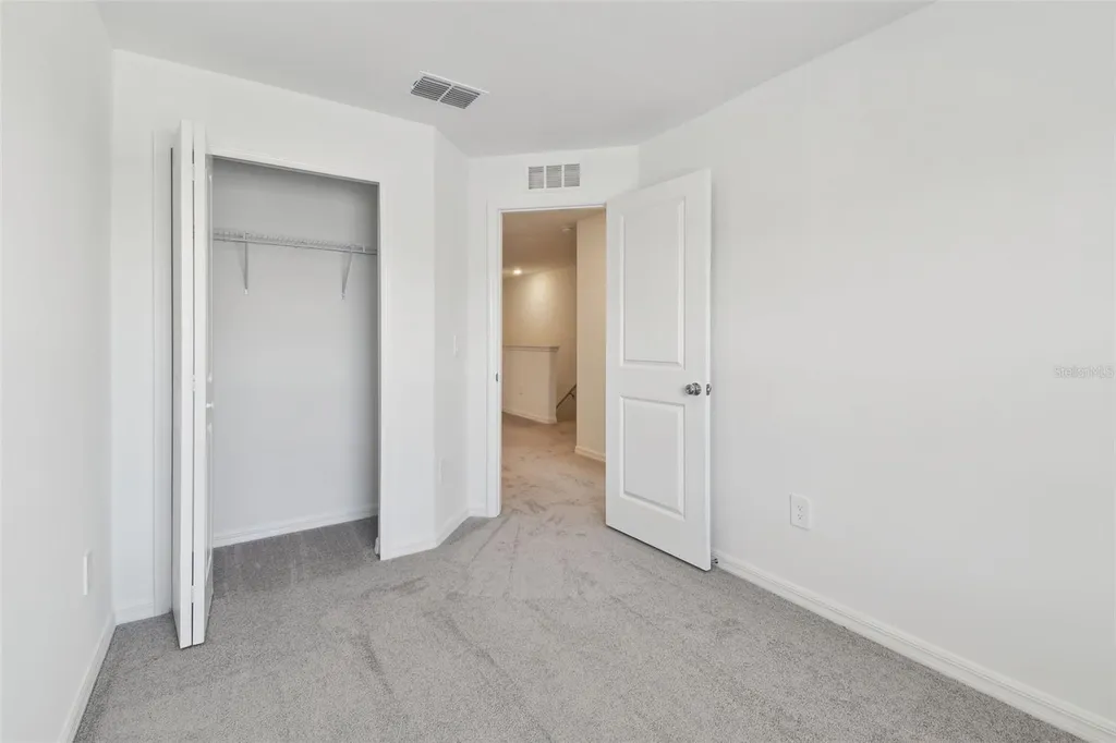 2665 Buttercup Lucine Lane Ruskin FL 33570