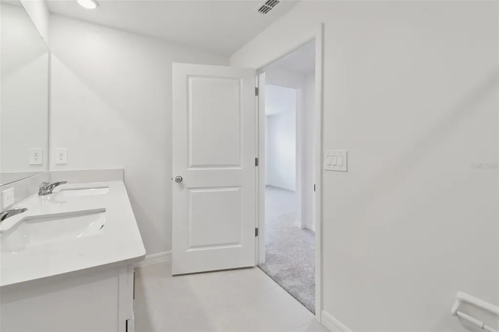 2665 Buttercup Lucine Lane Ruskin FL 33570