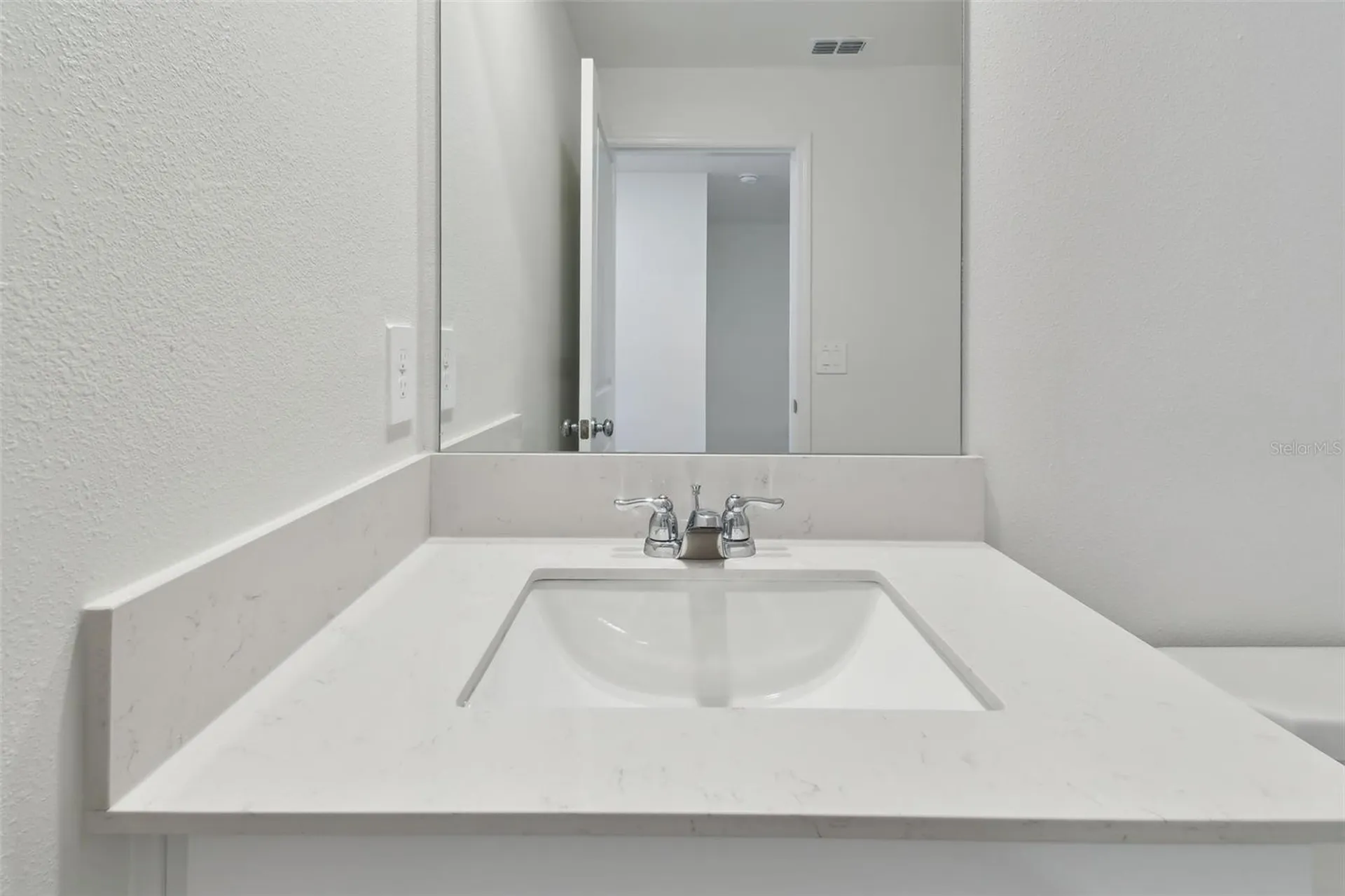 2665 Buttercup Lucine Lane Ruskin FL 33570
