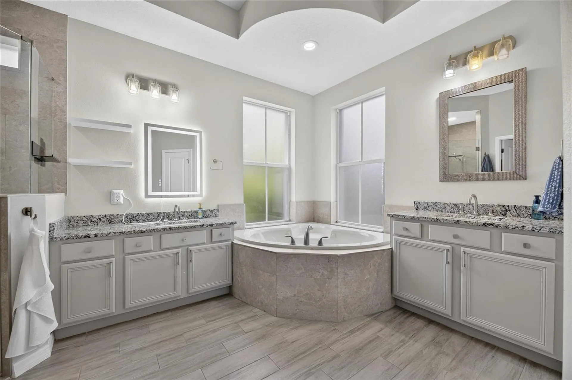 5713 Sea Trout Place Apollo Beach FL 33572