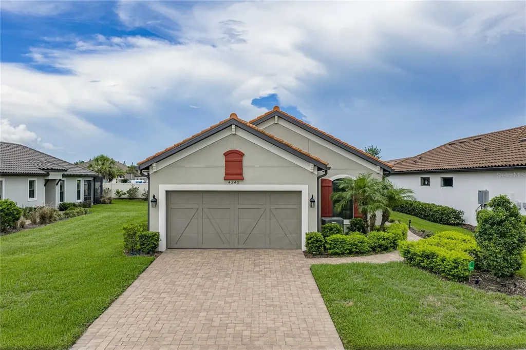 4248 Cairoli Court Wesley Chapel FL 33543