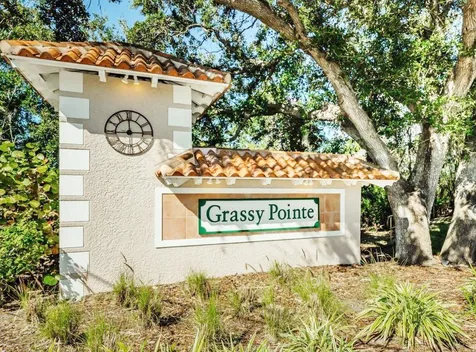 437 Briland Street Tarpon Springs FL 34689
