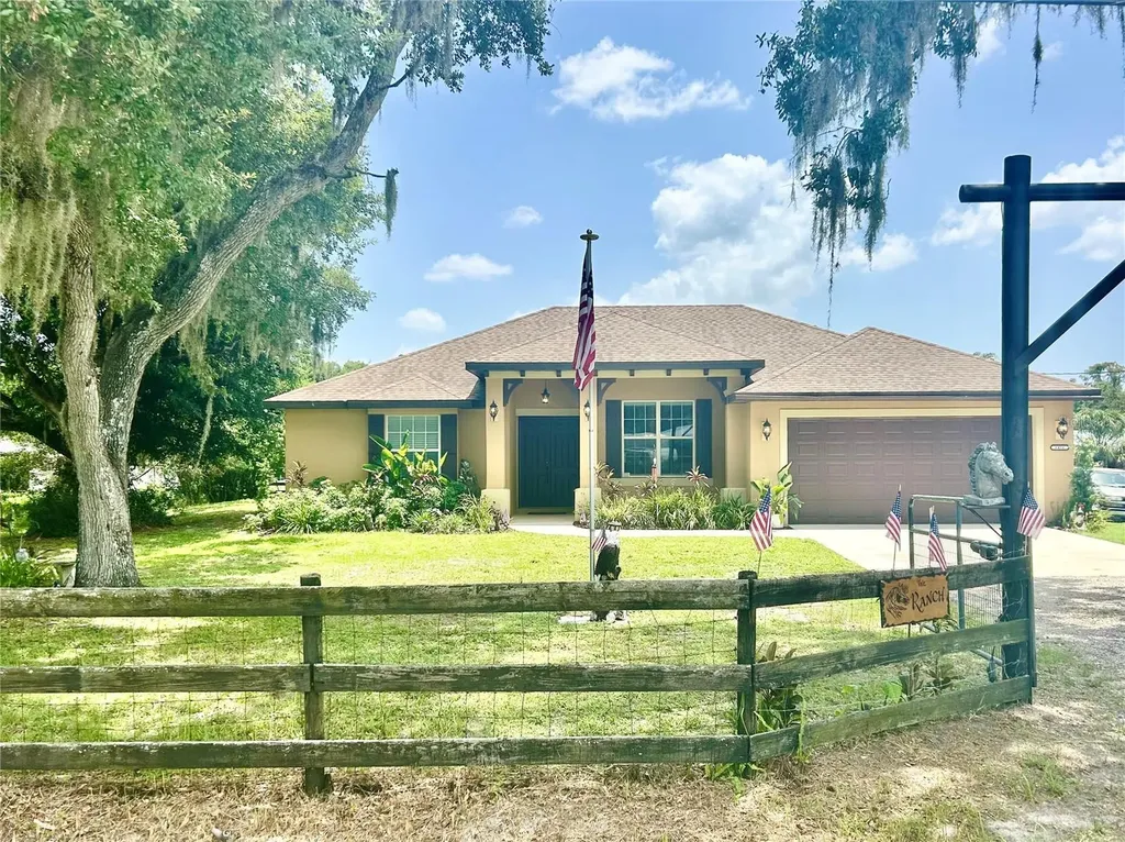 6416 18th Avenue E Bradenton FL 34208