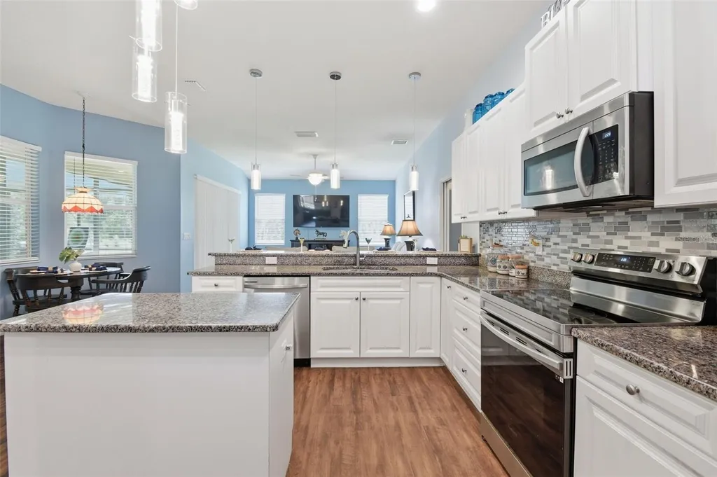 6416 18th Avenue E Bradenton FL 34208