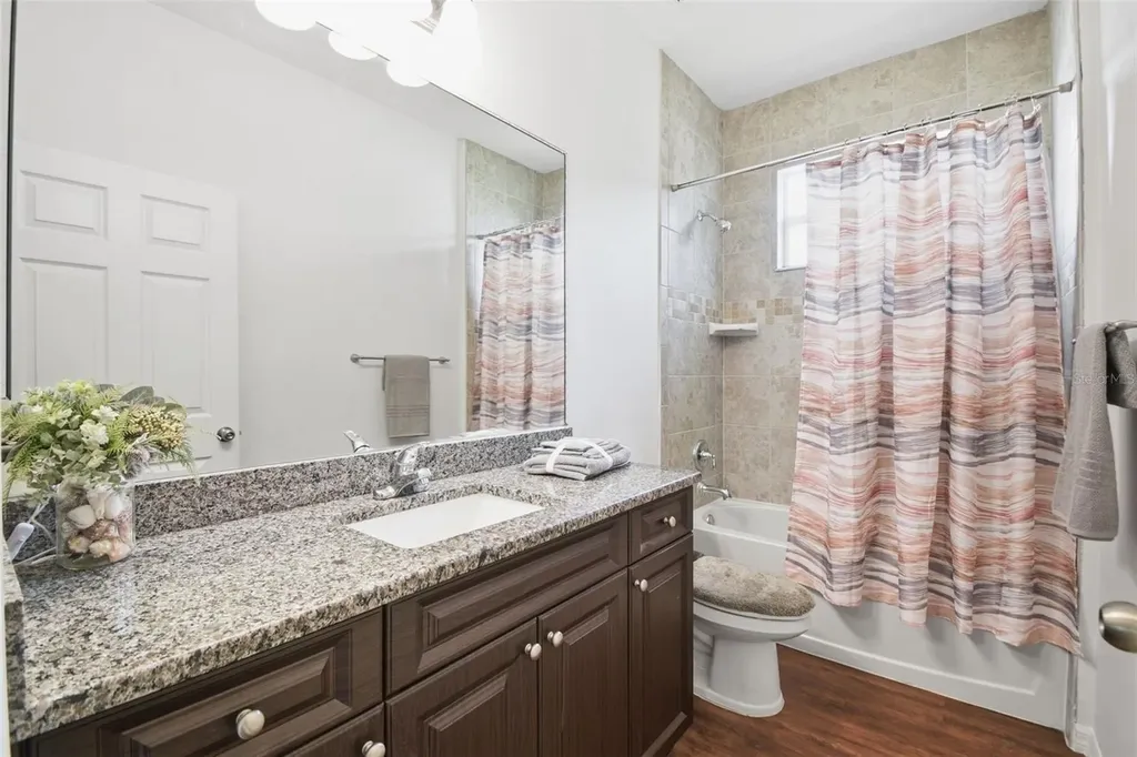 6416 18th Avenue E Bradenton FL 34208