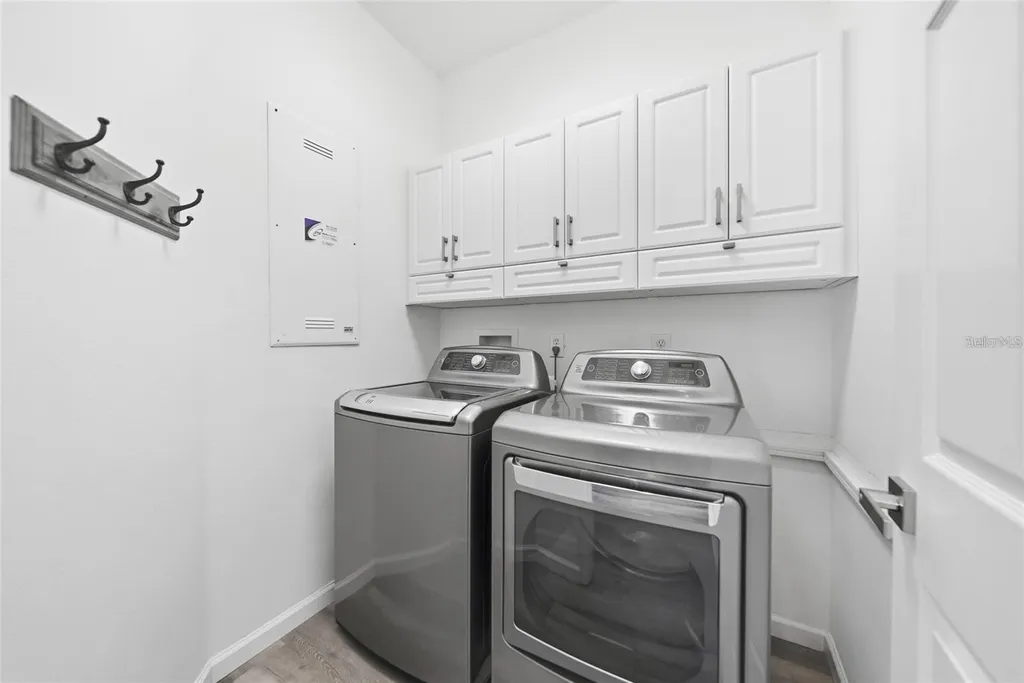 5610 Golden Isles Drive Apollo Beach FL 33572