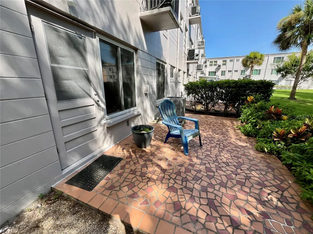 2460 Persian Drive Clearwater FL 33763