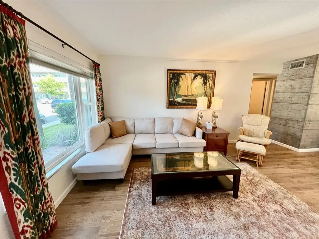 2460 Persian Drive Clearwater FL 33763