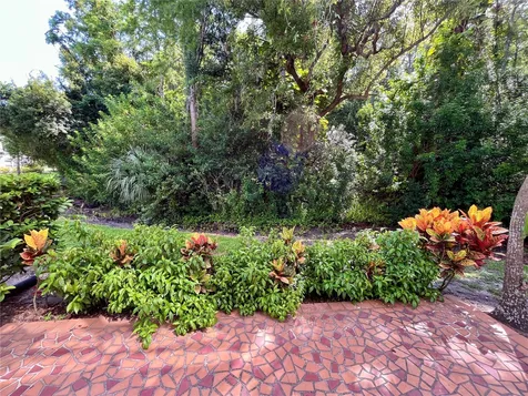 2460 Persian Drive Clearwater FL 33763