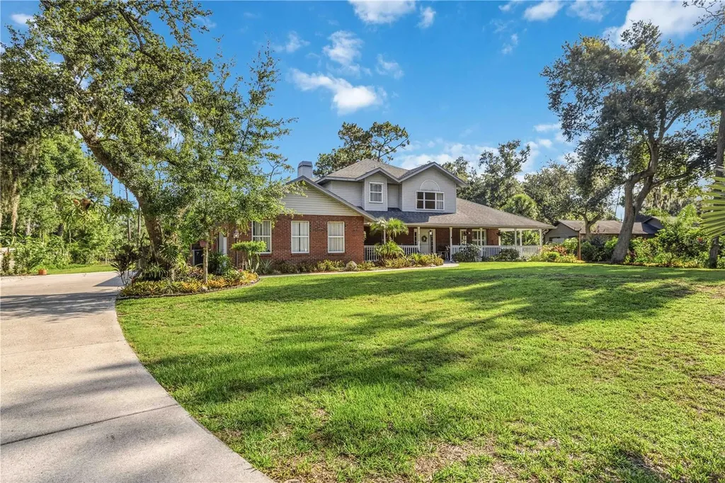 9308 65th Avenue E Bradenton FL 34202