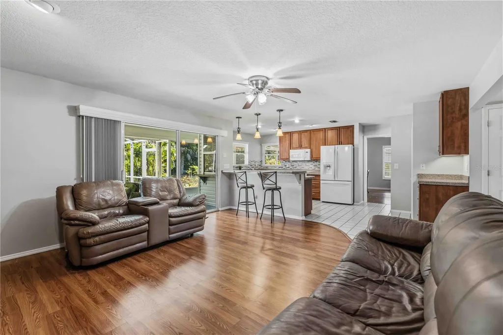 9308 65th Avenue E Bradenton FL 34202