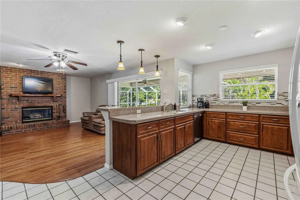 9308 65th Avenue E Bradenton FL 34202
