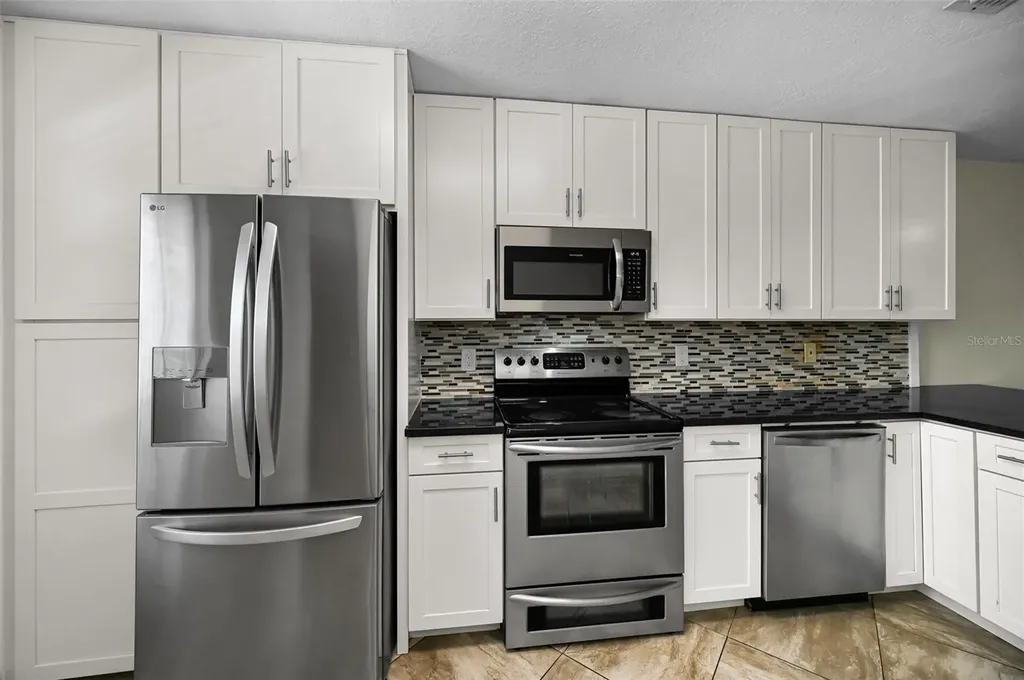 8765 Bardmoor Boulevard Seminole FL 33777