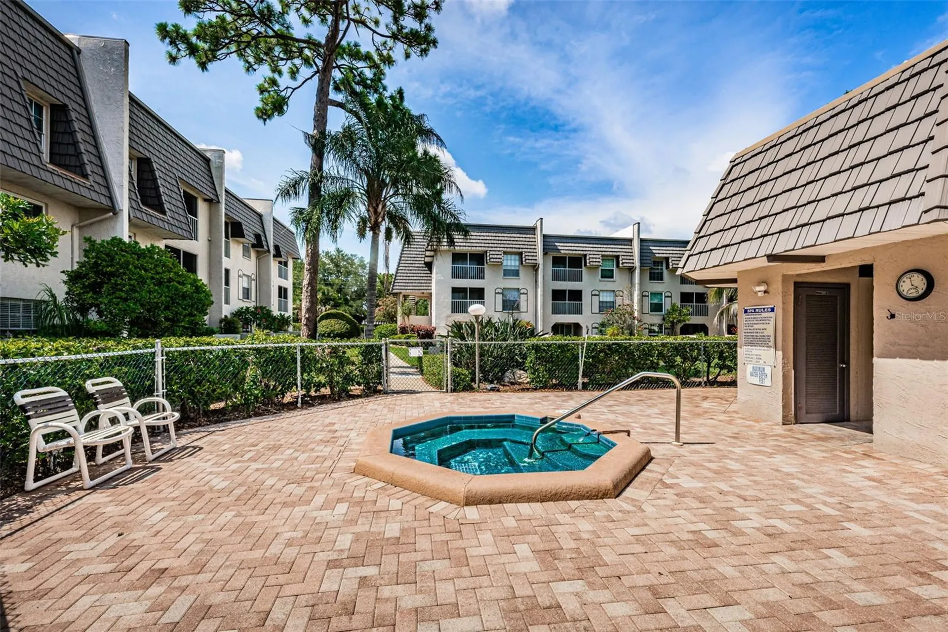 8765 Bardmoor Boulevard Seminole FL 33777