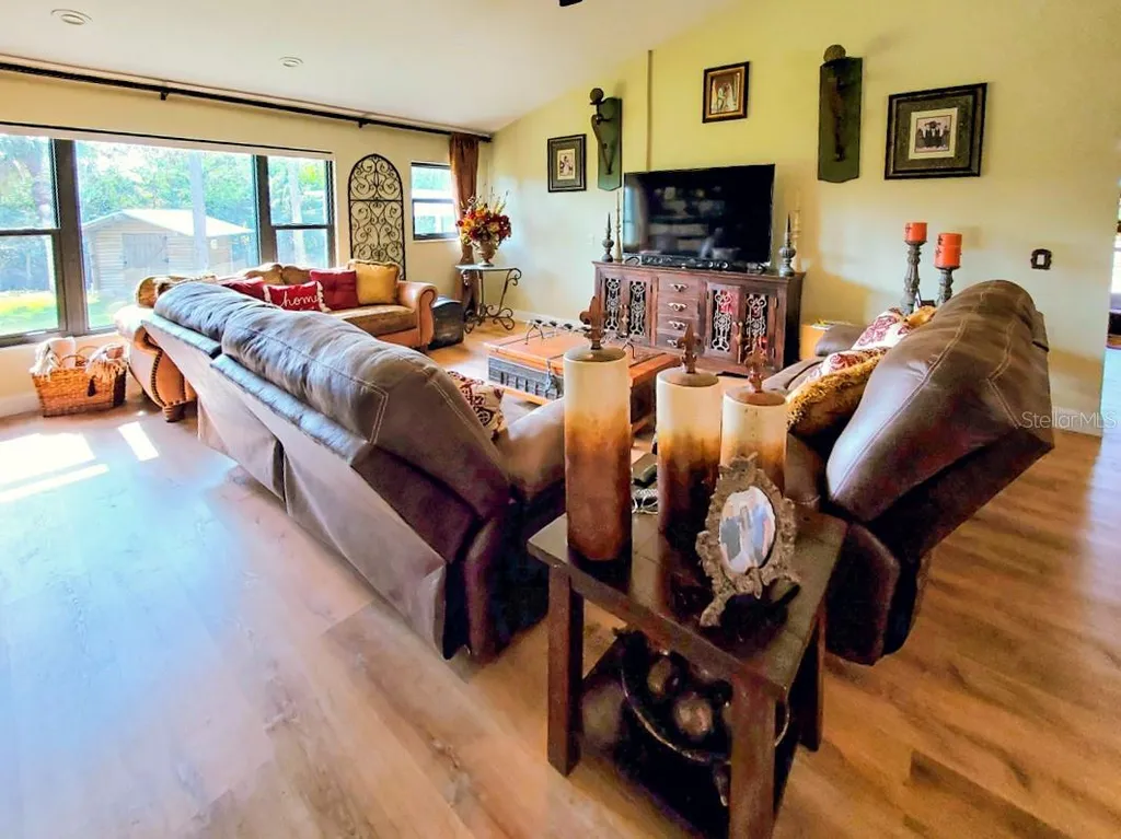 18 Riverfront Drive Venice FL 34293