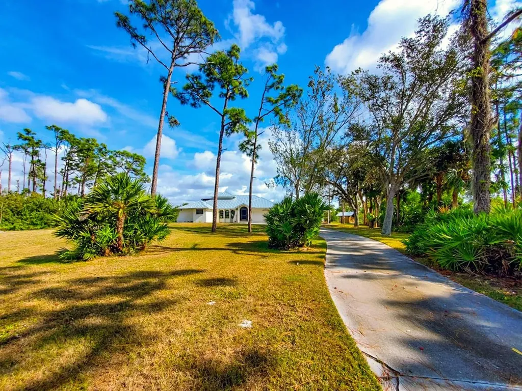 18 Riverfront Drive Venice FL 34293