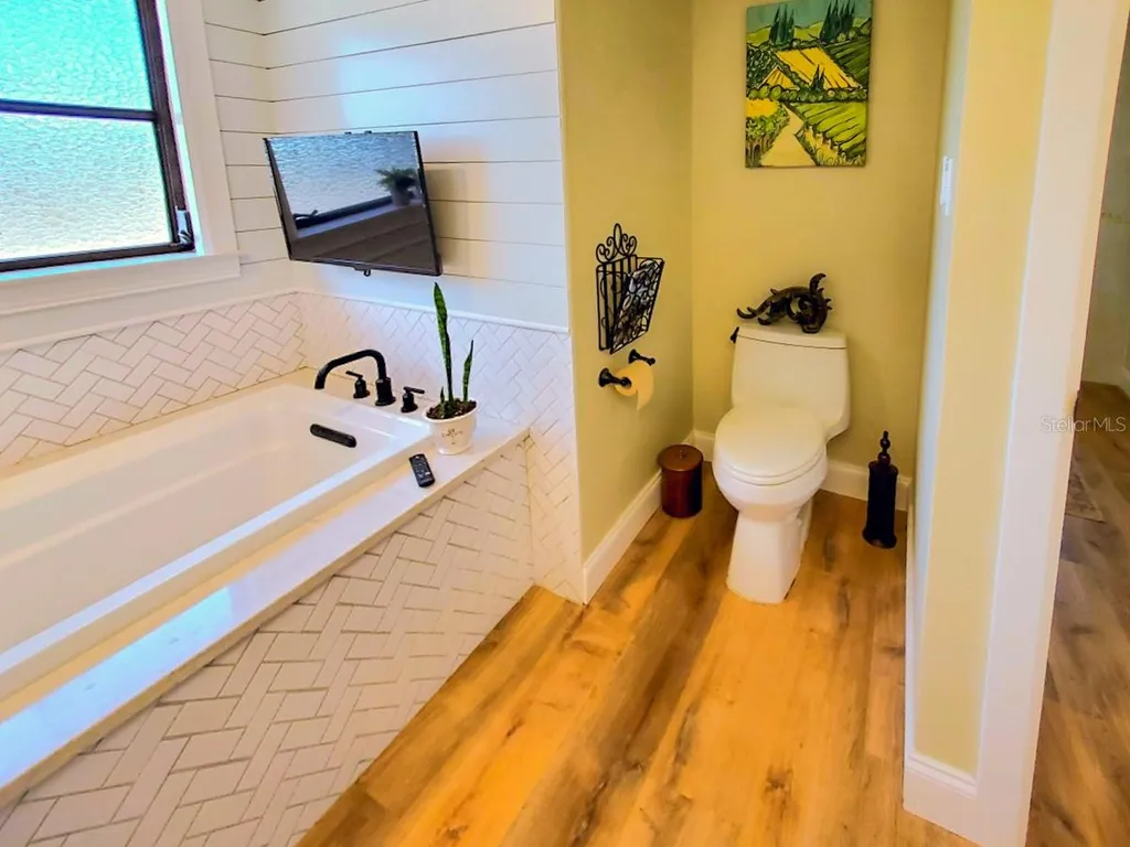 18 Riverfront Drive Venice FL 34293