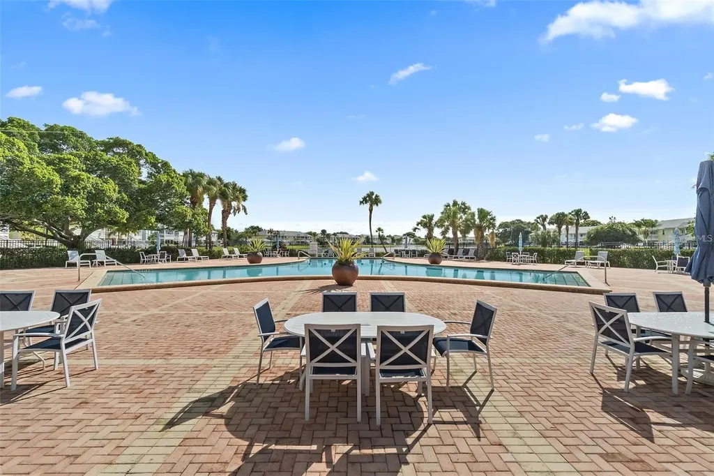 205 Pompano Drive SE St Petersburg FL 33705