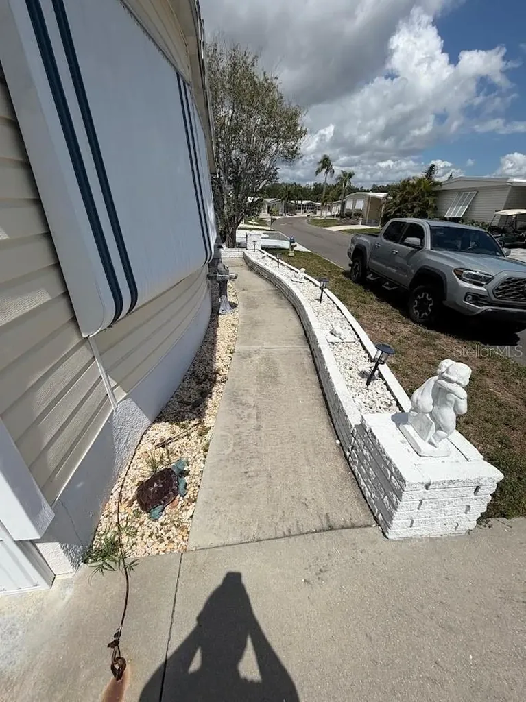 833 Jolanda Circle Venice FL 34285