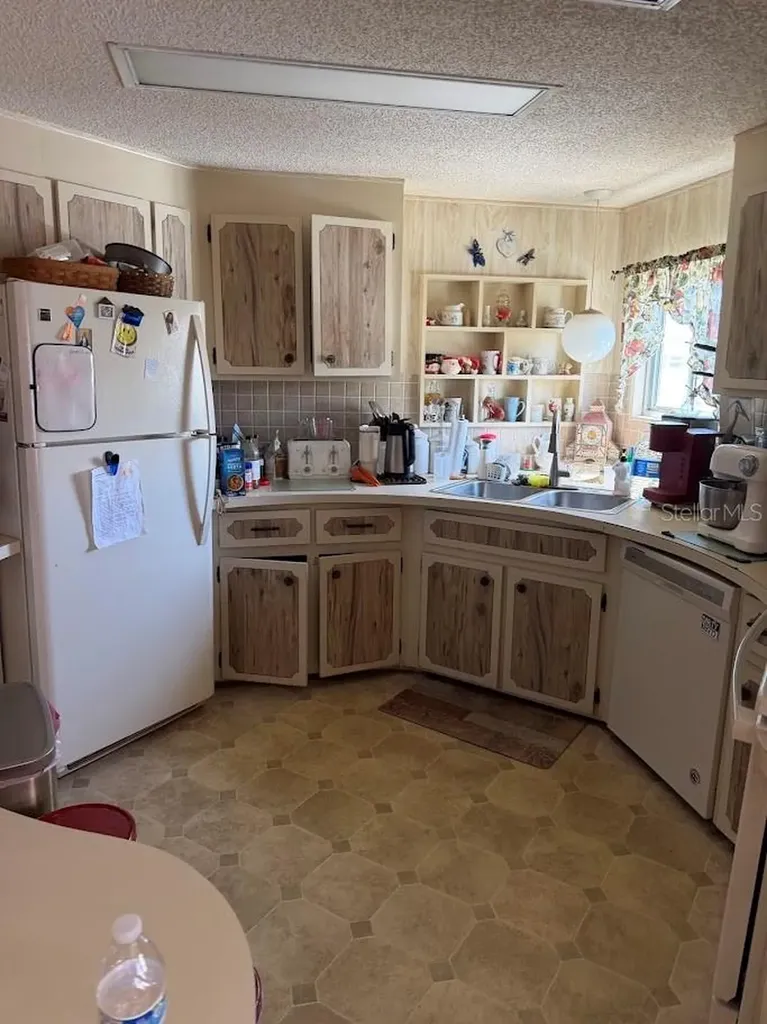 833 Jolanda Circle Venice FL 34285