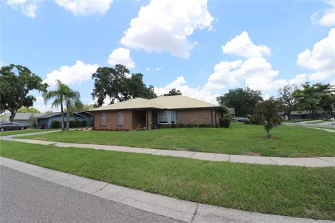 1023 Redbud Circle Plant City FL 33563