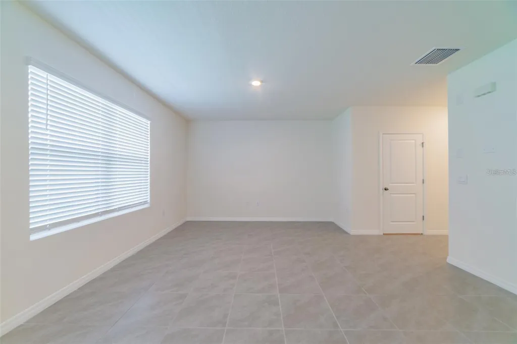 9138 Forge Breeze Loop Wesley Chapel FL 33545