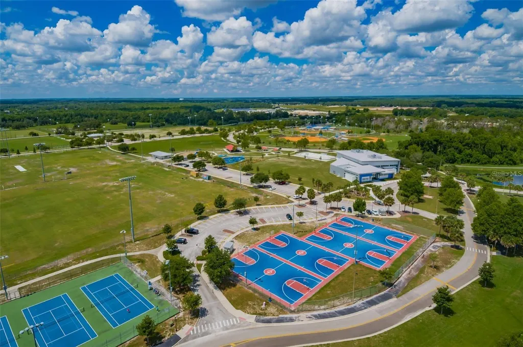 9138 Forge Breeze Loop Wesley Chapel FL 33545