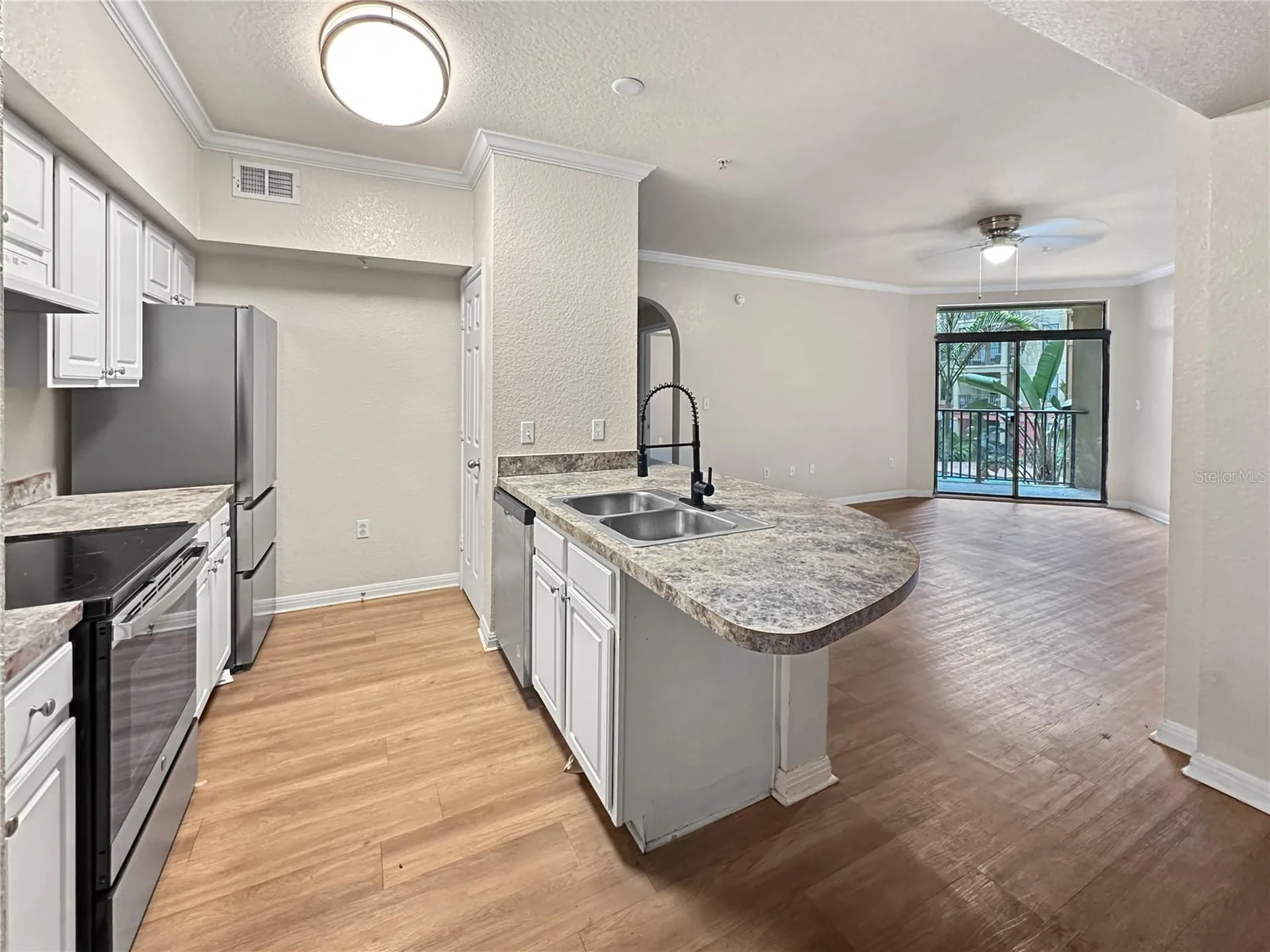 911 N Orange Avenue Orlando FL 32801