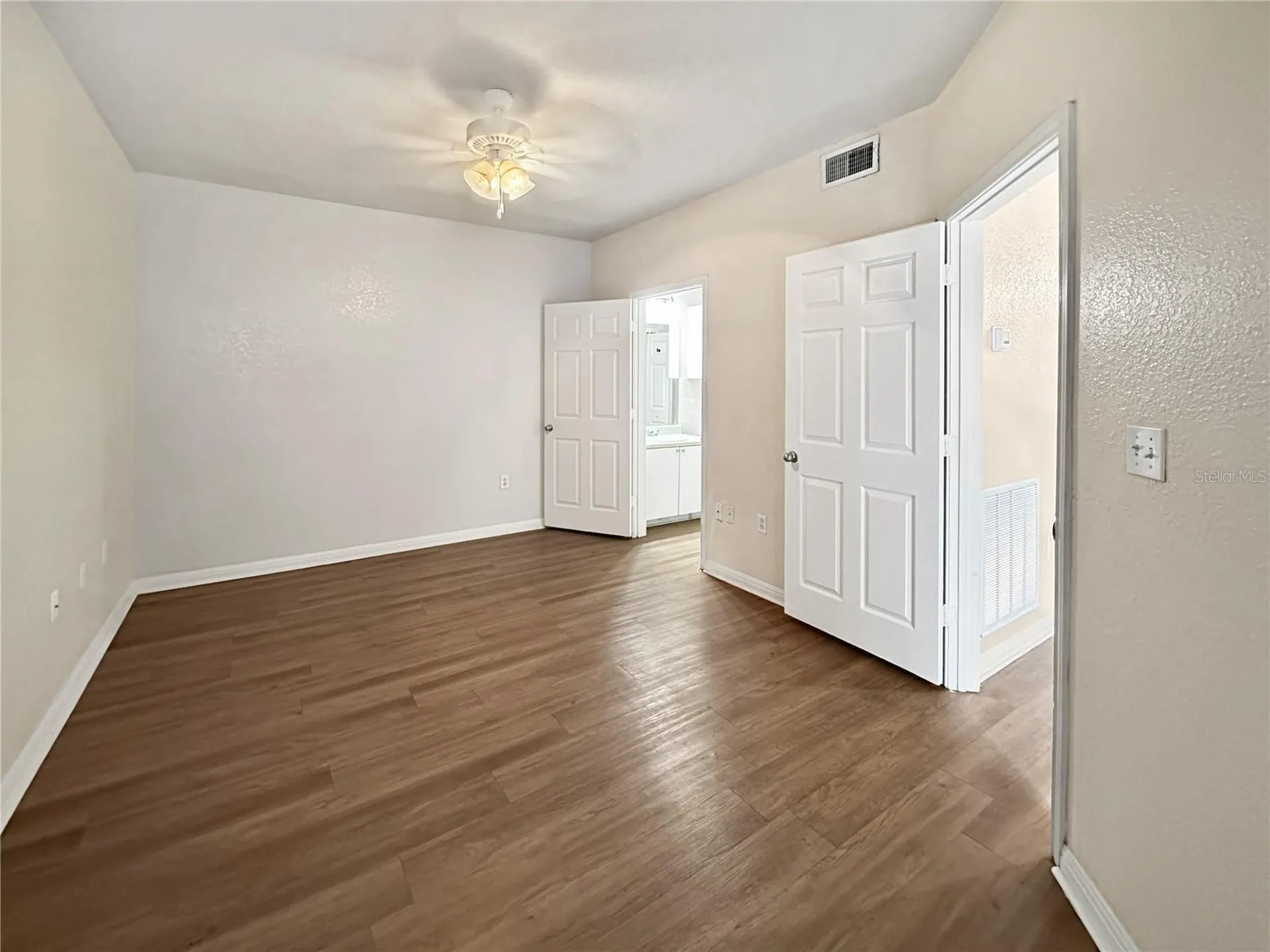 911 N Orange Avenue Orlando FL 32801