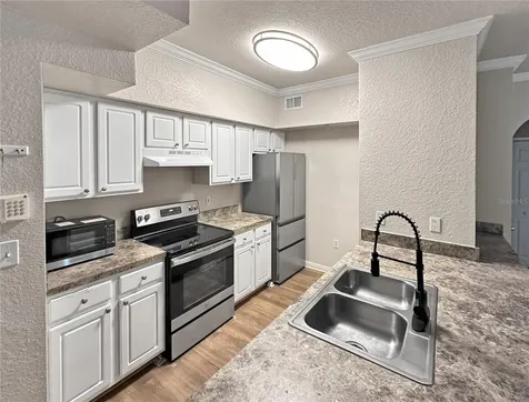 911 N Orange Avenue Orlando FL 32801