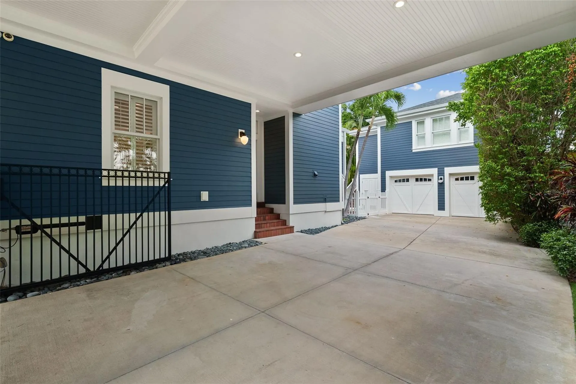 826 S Edison Avenue Tampa FL 33606
